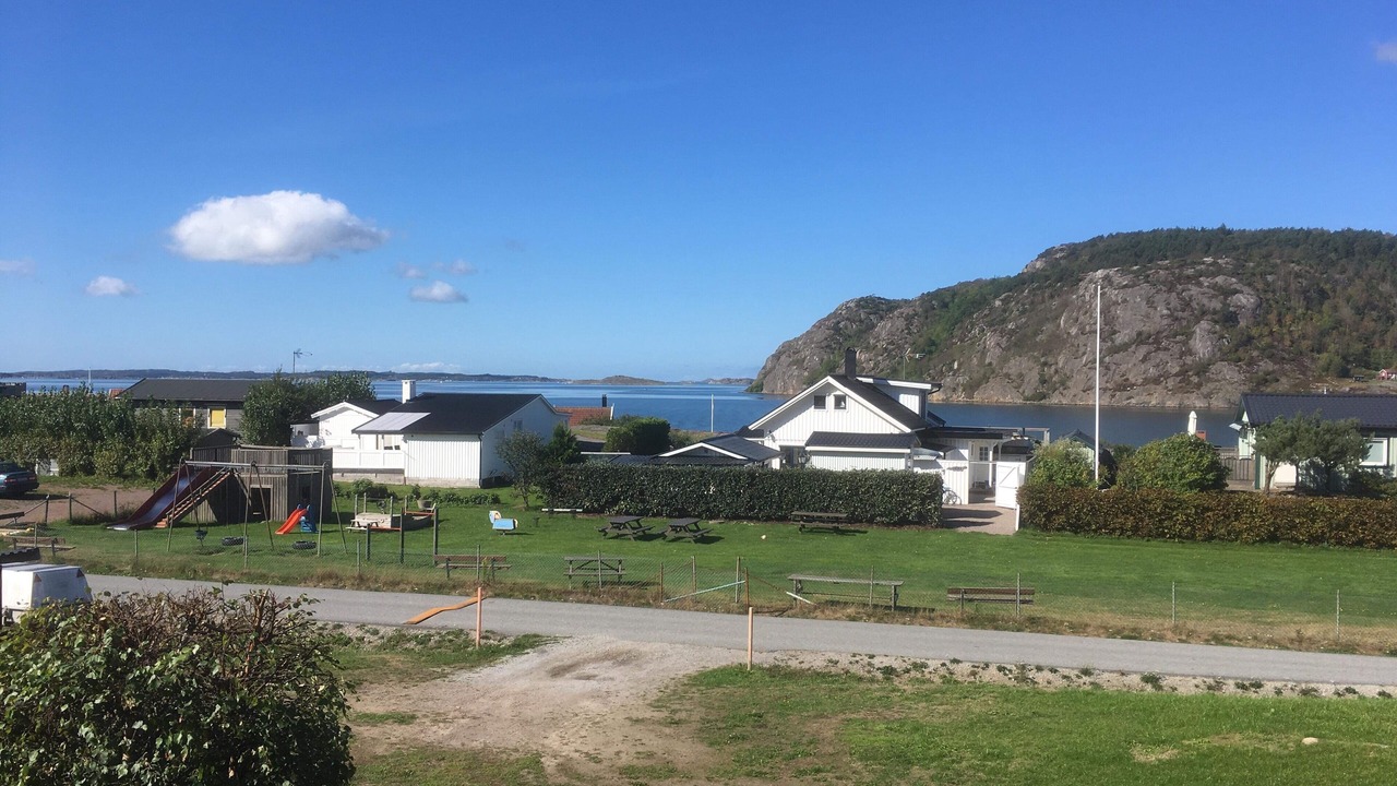 Photo of Outdoor in Kode