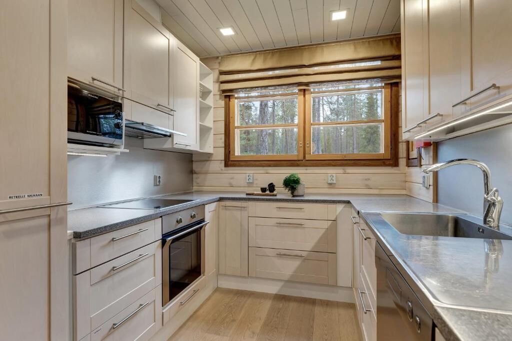 Photo of Kitchen in Akaslompolo