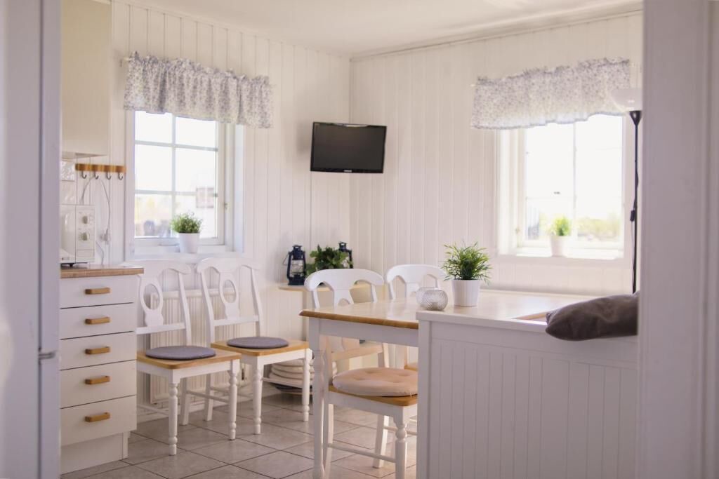 Photo of Others in Hallevik