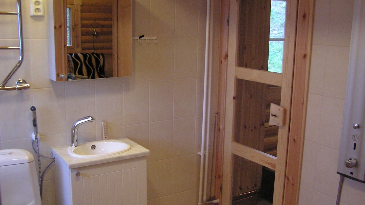 Photo of Bathroom in Pertunmaa