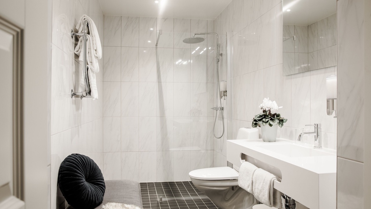 Photo of Bathroom in Hoor