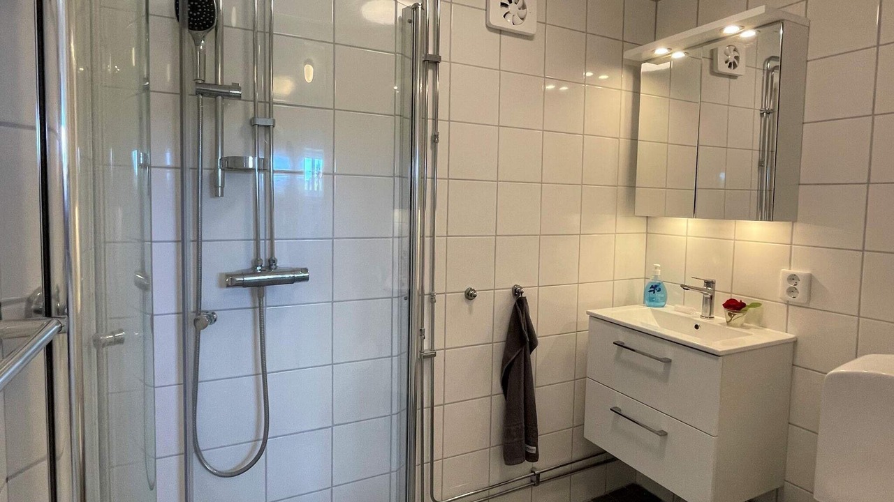 Photo of Bathroom in Skaerhamn