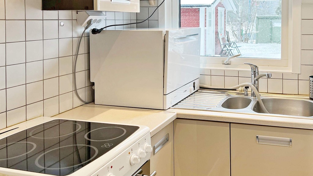 Photo of Kitchen in Uttran