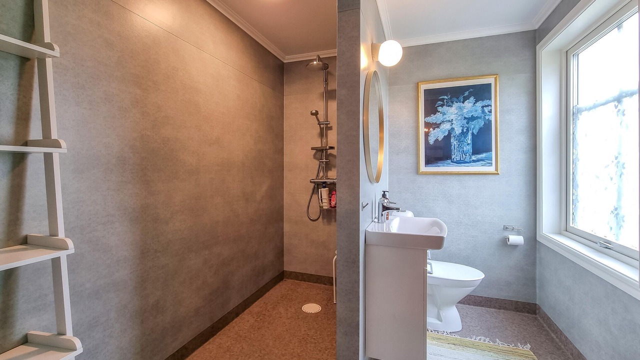 Photo of Bathroom in Floby