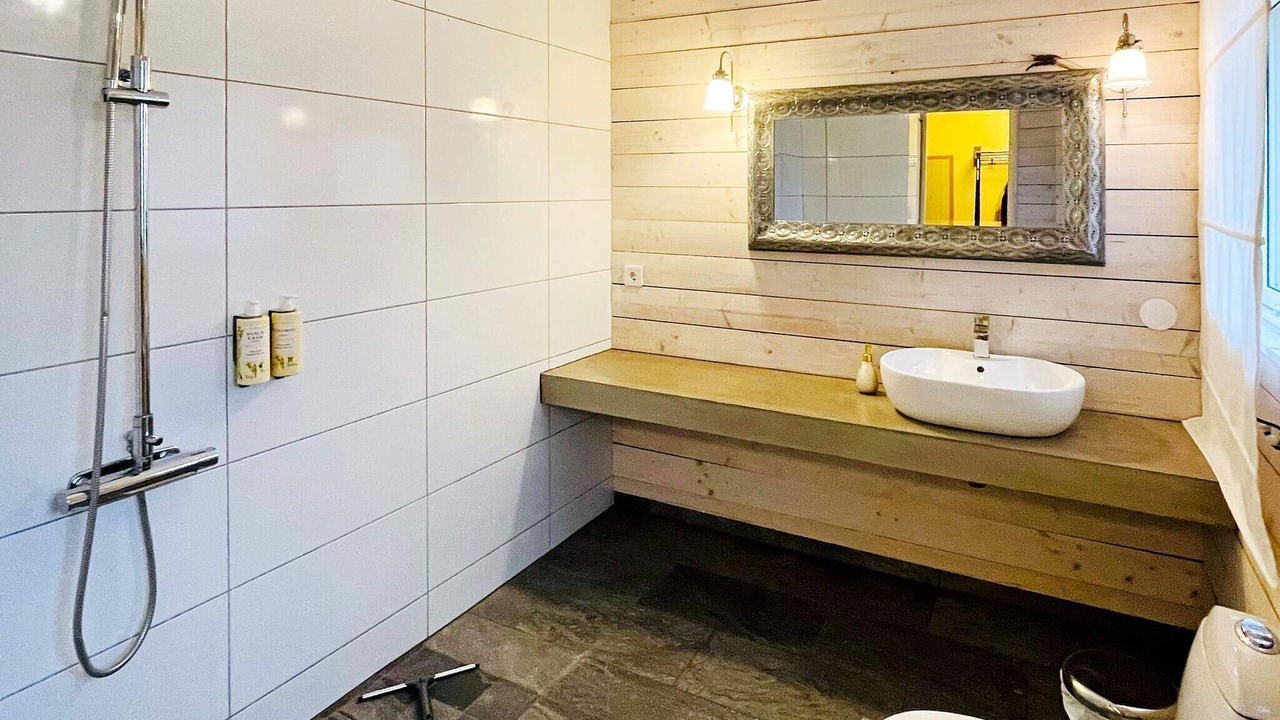 Photo of Bathroom in Orust O