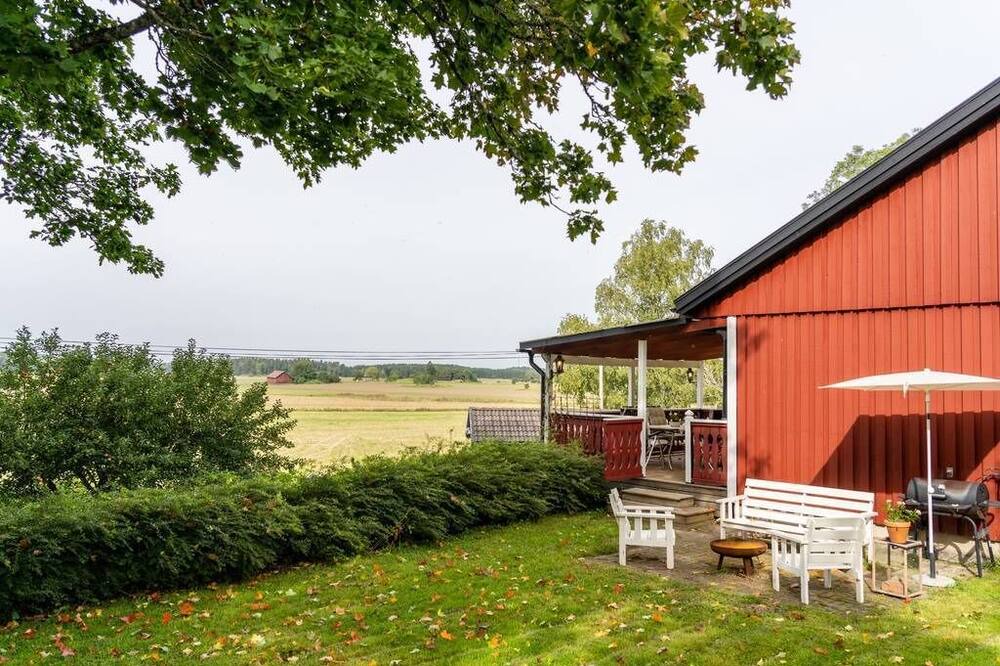 Photo of Outdoor in Vange