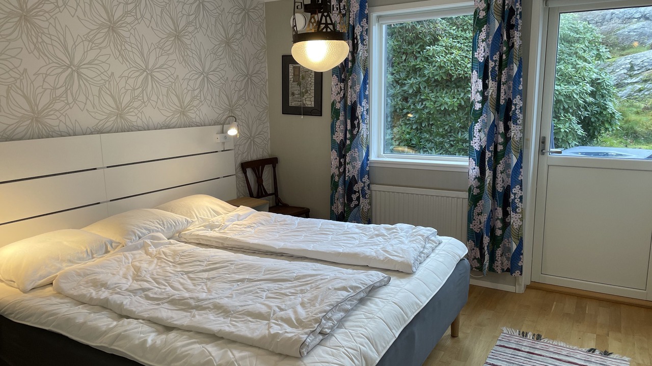 Photo of Bedroom in Kode