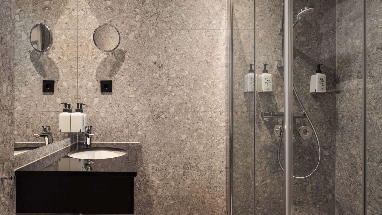 Photo of Bathroom in Sentrum