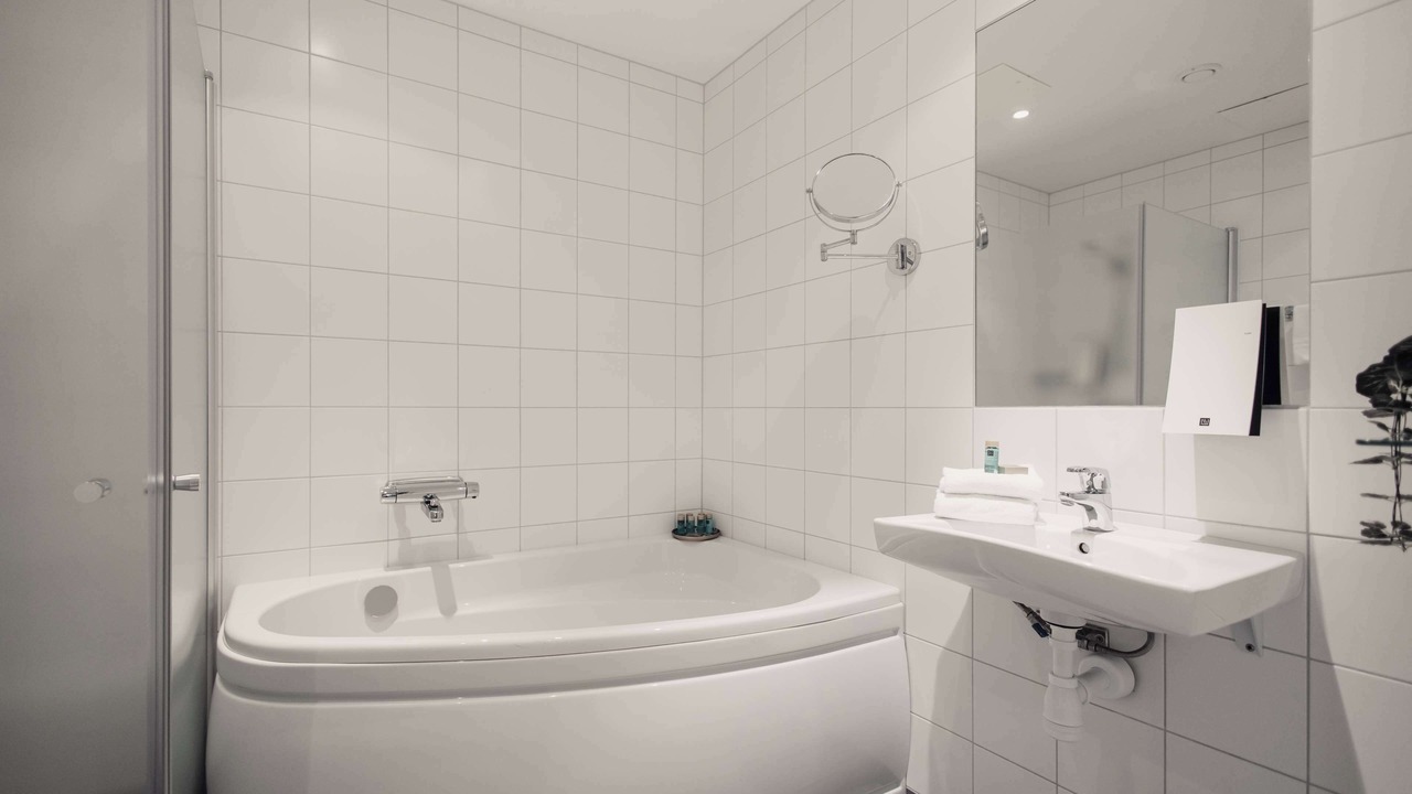 Photo of Bathroom in Vaster