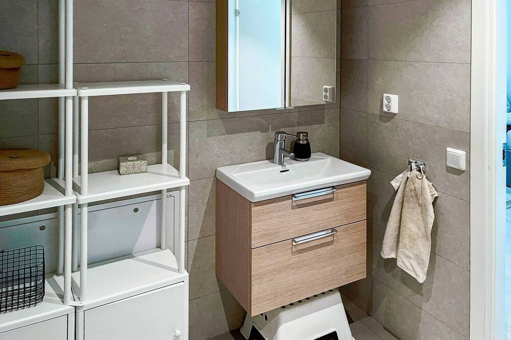 Photo of Bathroom in Vaster