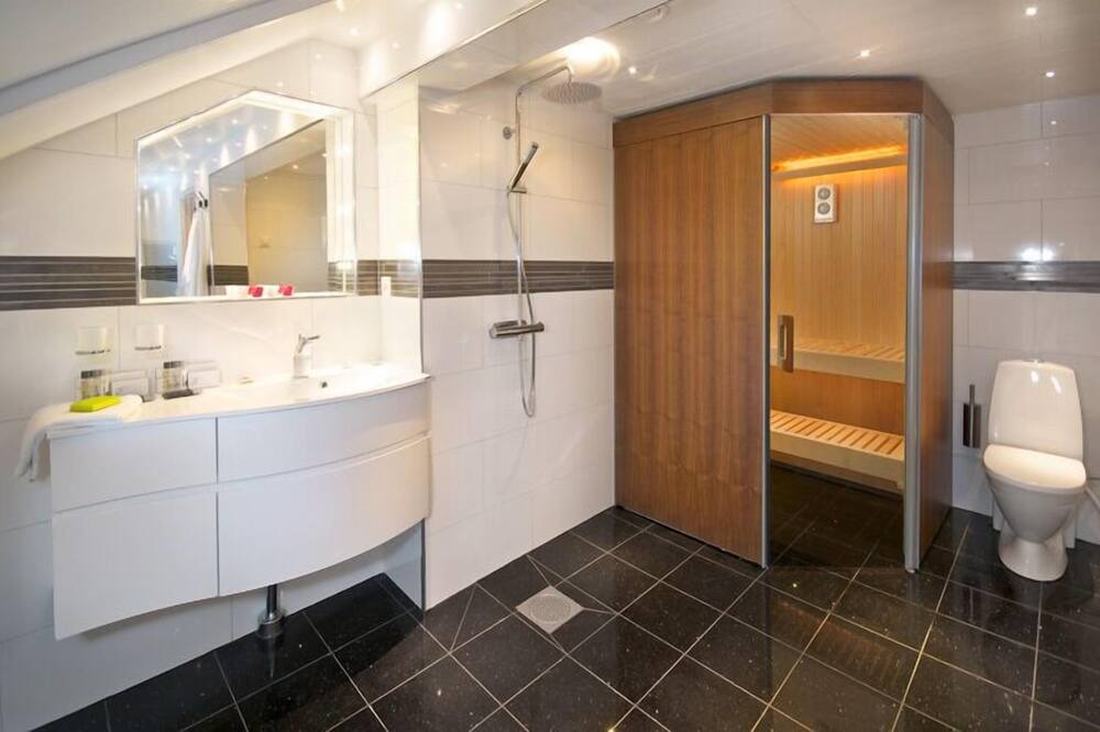 Photo of Bathroom in Flen