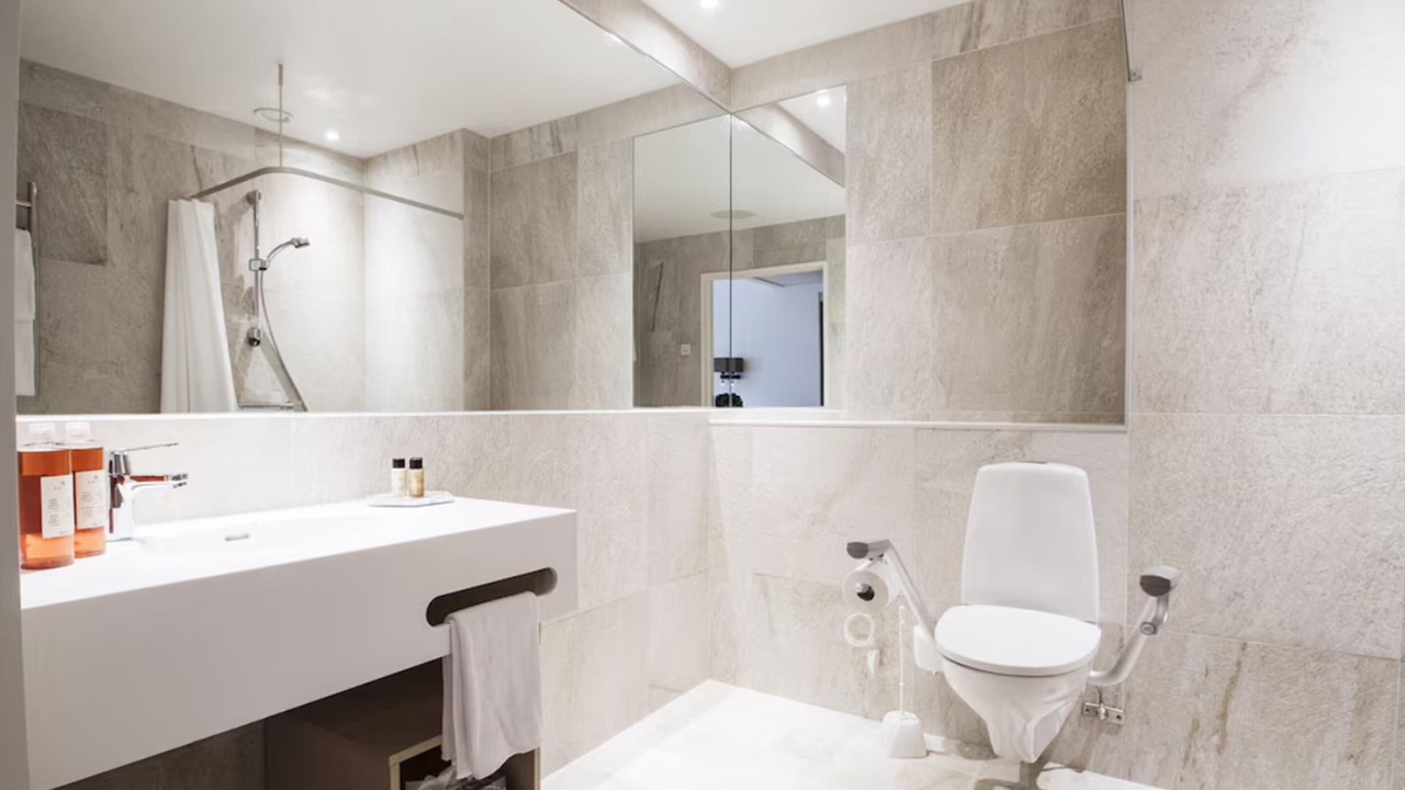 Photo of Bathroom in Vatternas