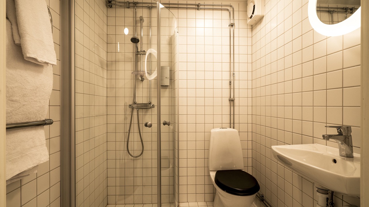 Photo of Bathroom in Are