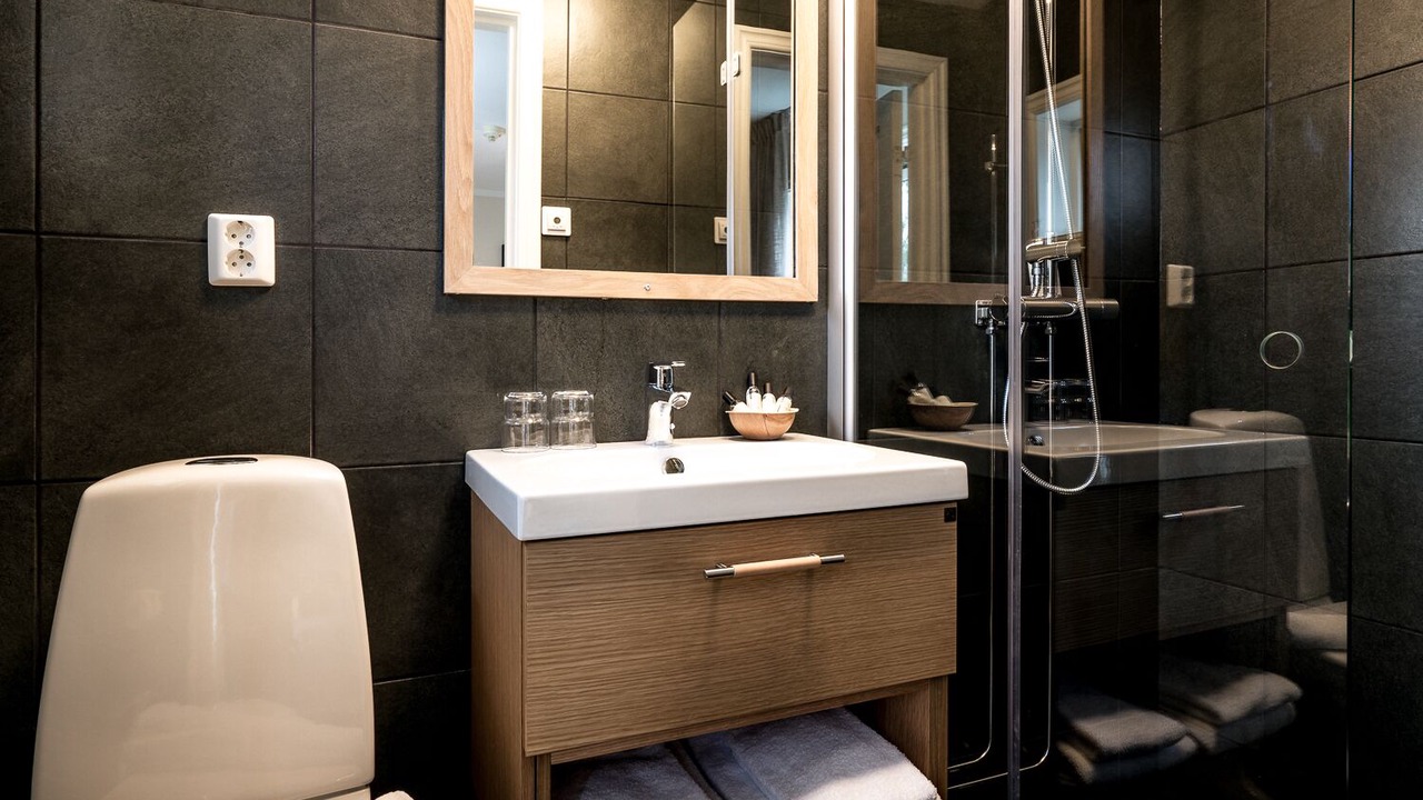 Photo of Bathroom in Are