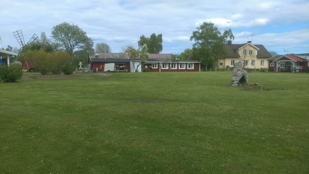 Photo of Others in Byxelkrok