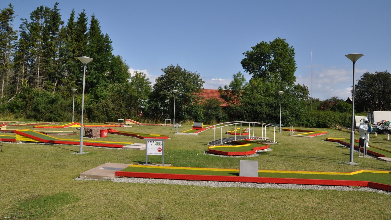 Photo of Others in Byxelkrok