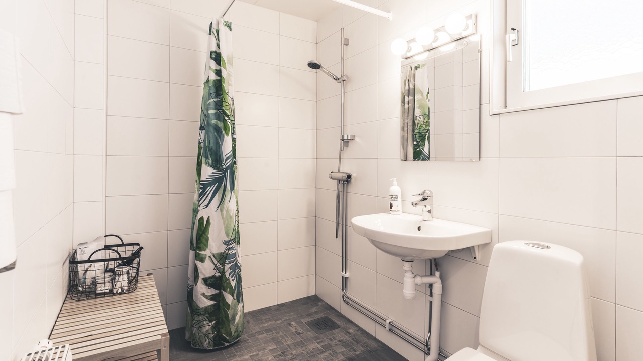 Photo of Bathroom in Are