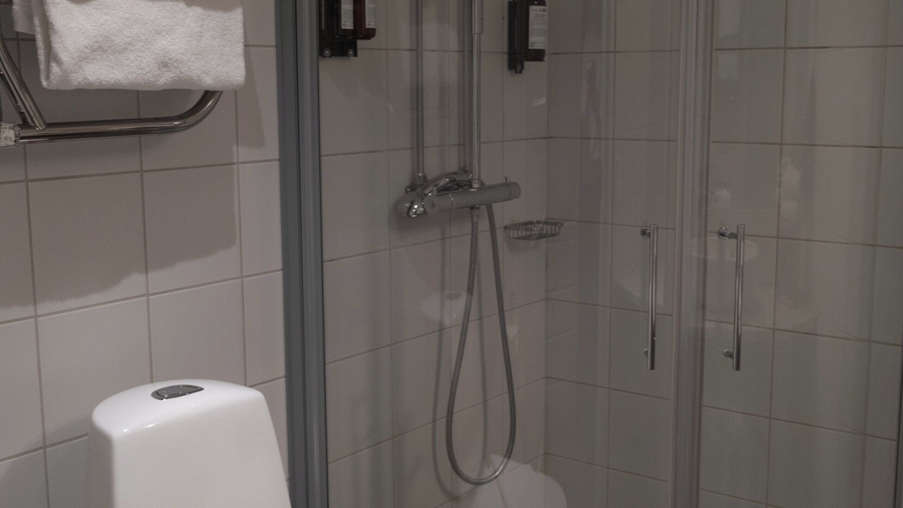 Photo of Bathroom in Are
