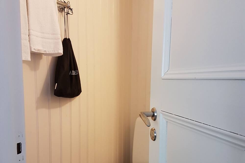 Photo of Bathroom in Skruv
