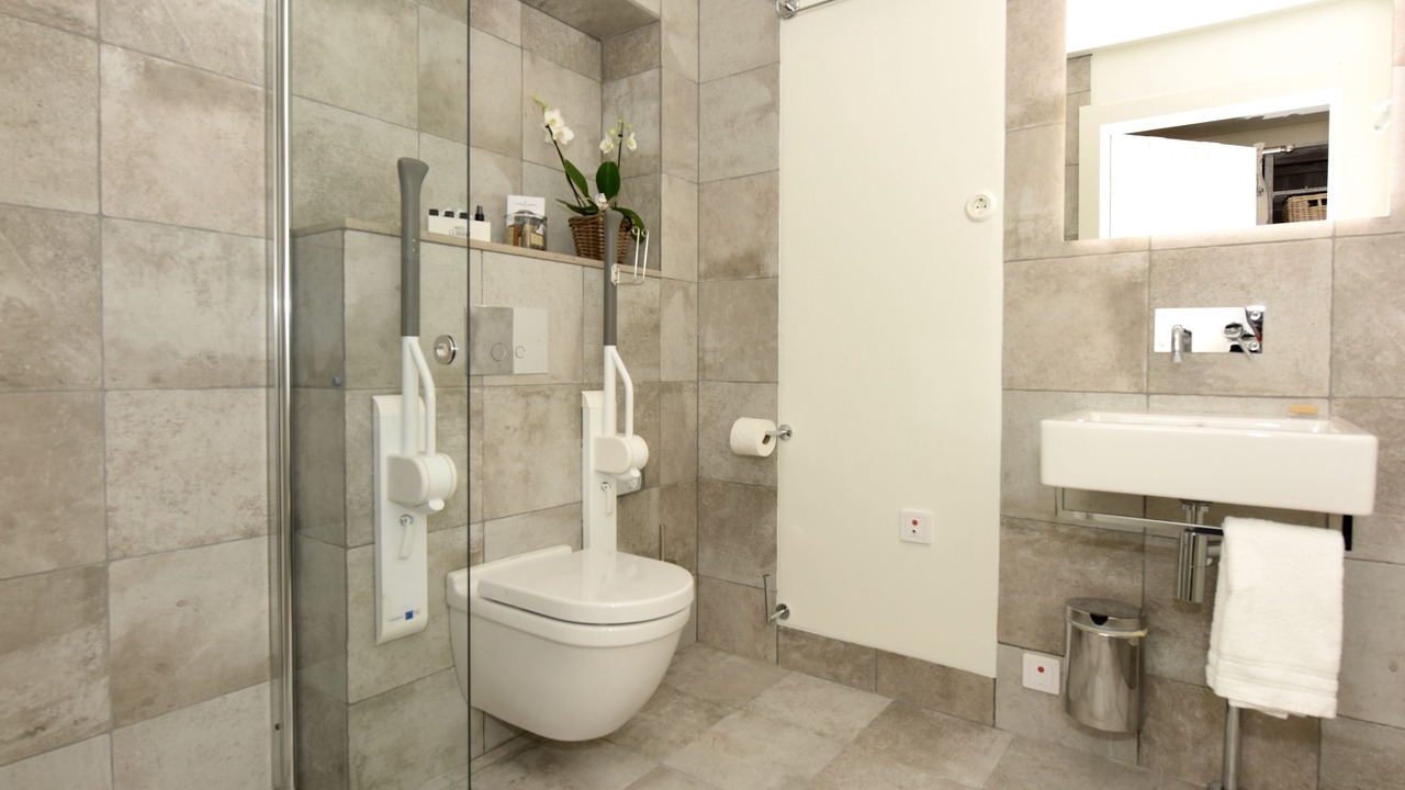 Photo of Bathroom in Stoten