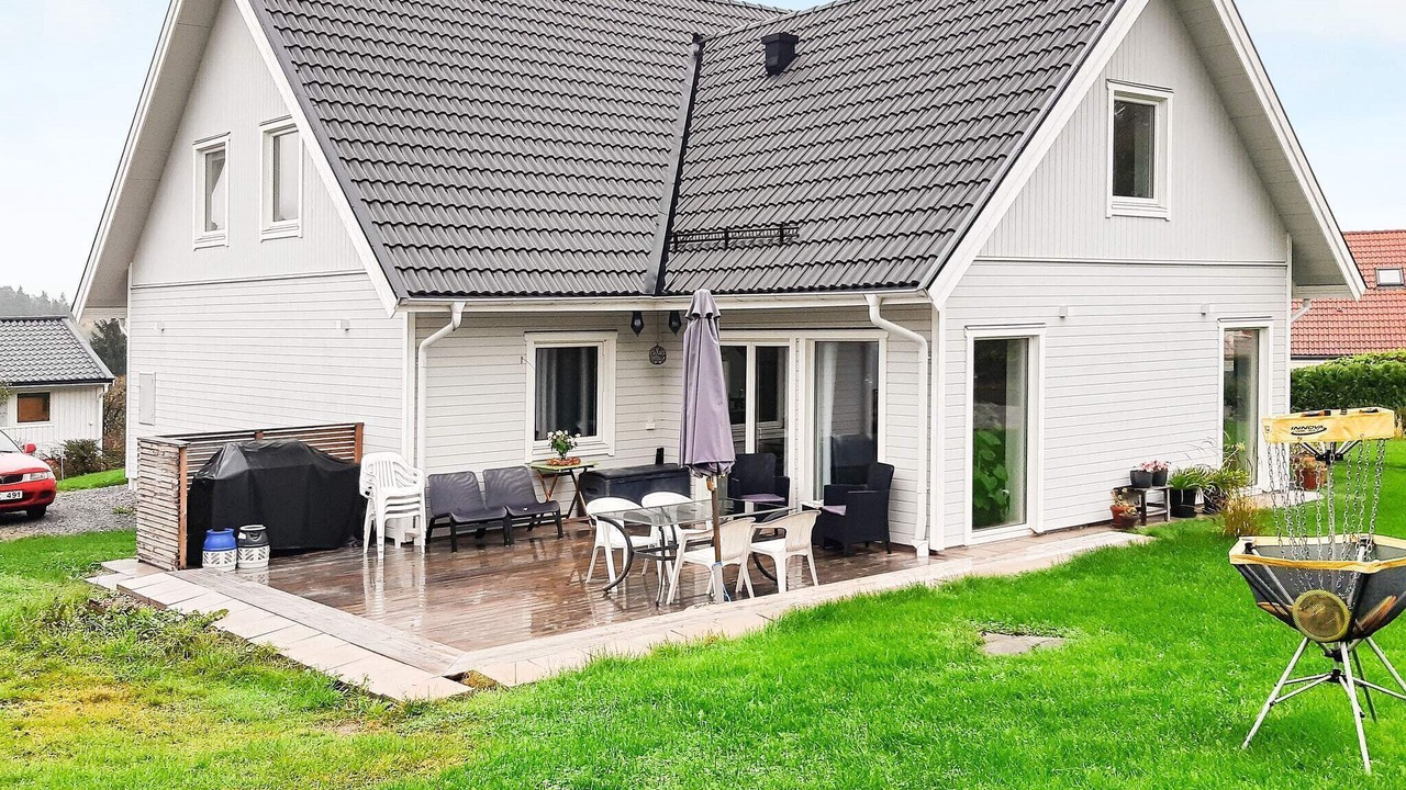 Photo of Outdoor in Adelso