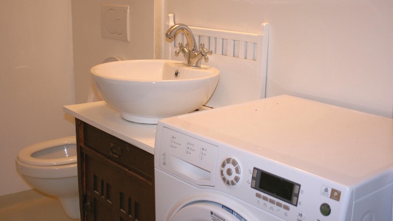 Photo of Bathroom in Fjaler