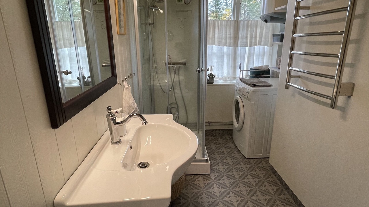 Photo of Bathroom in Jarvso