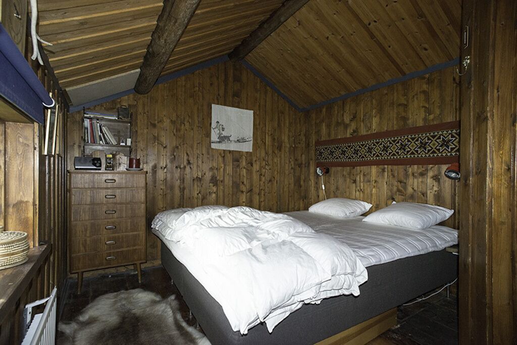 Photo of Bedroom in Undersaker