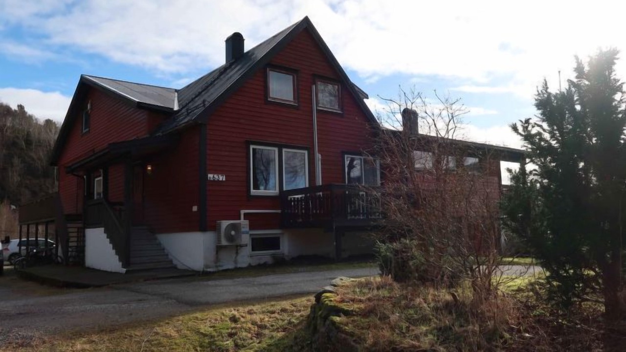 Photo of Others in Hyllestad