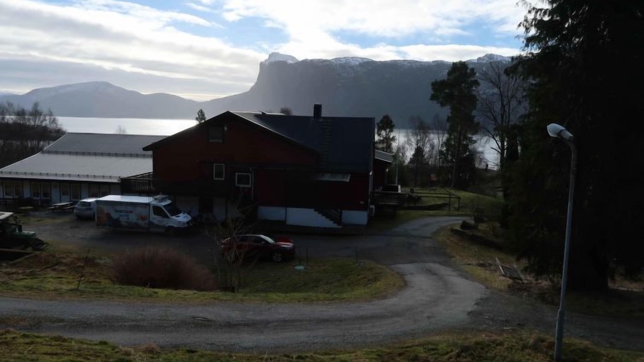 Photo of Others in Hyllestad
