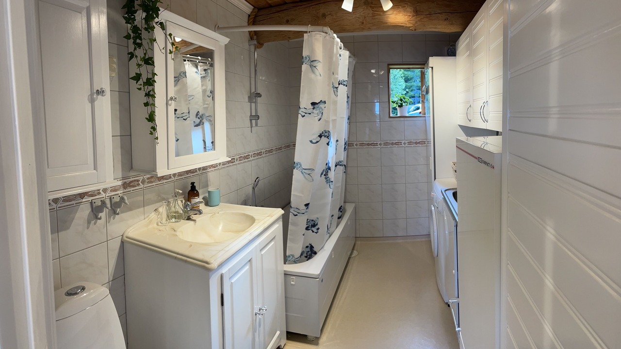 Photo of Bathroom in Lorudden