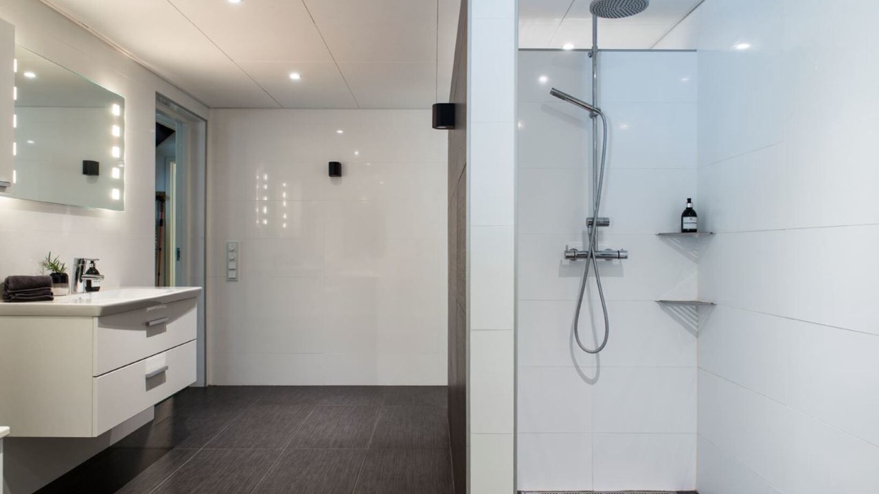 Photo of Bathroom in Aahus
