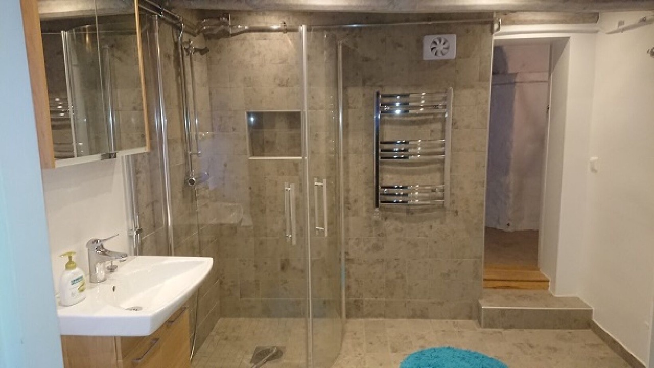Photo of Bathroom in Aspo