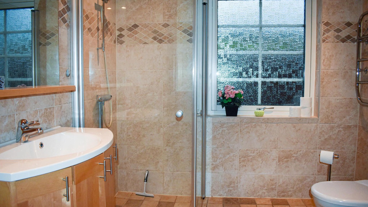 Photo of Bathroom in Listarum