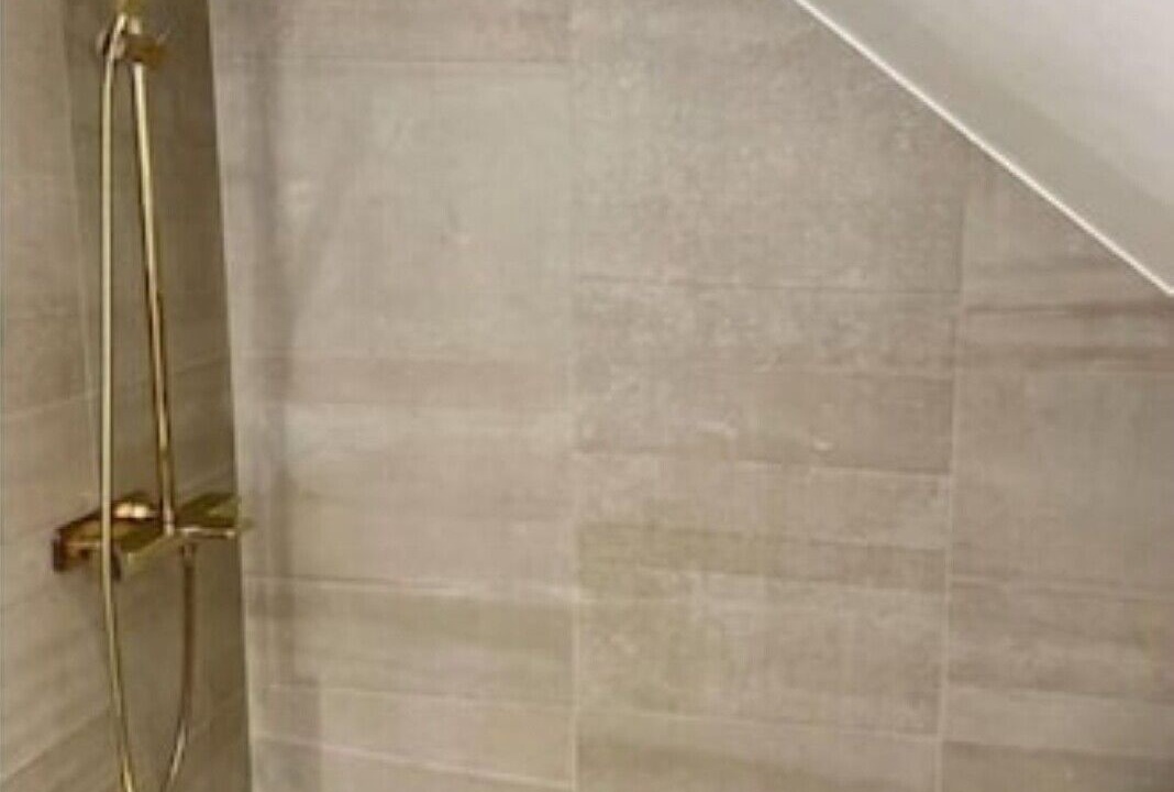 Photo of Bathroom in Ingaro