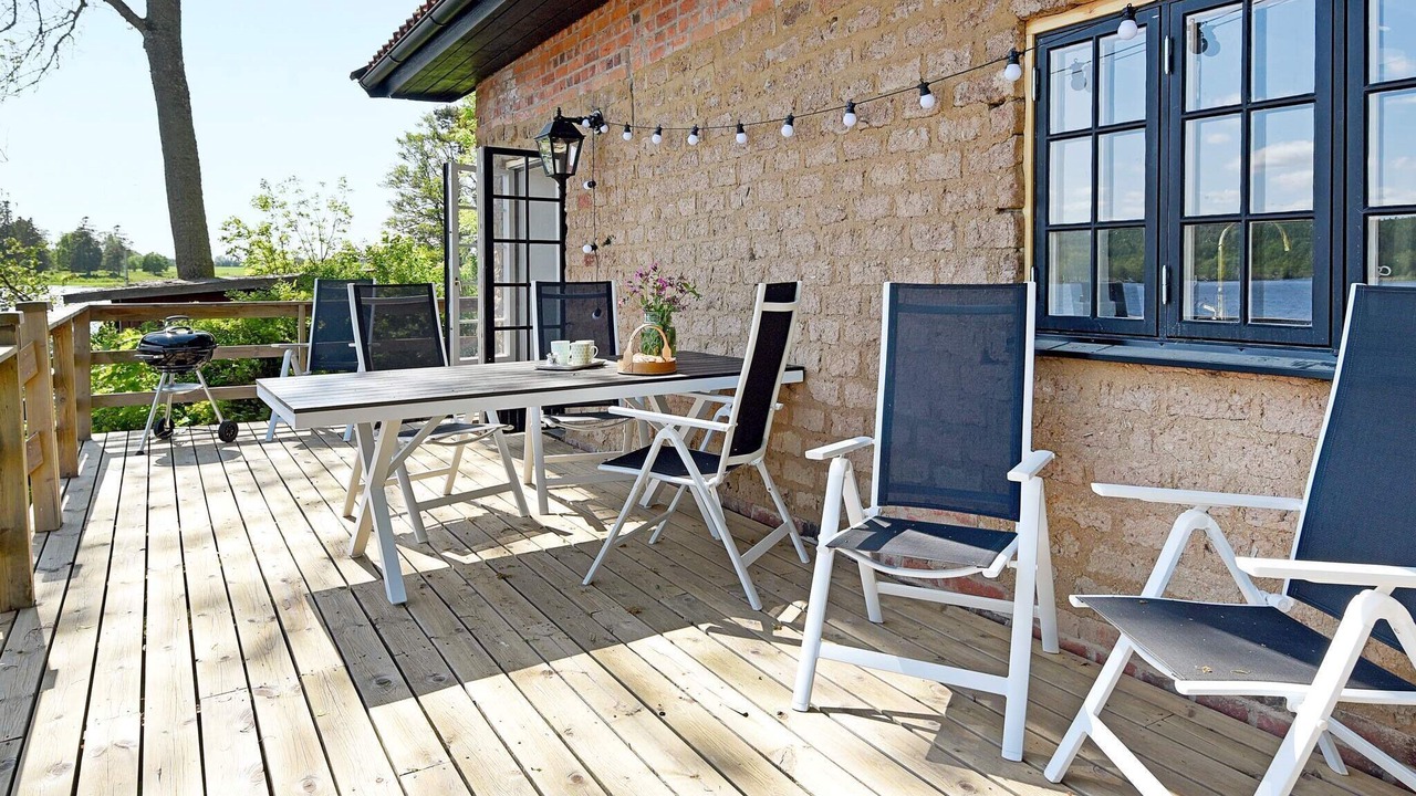 Photo of Outdoor in Hova