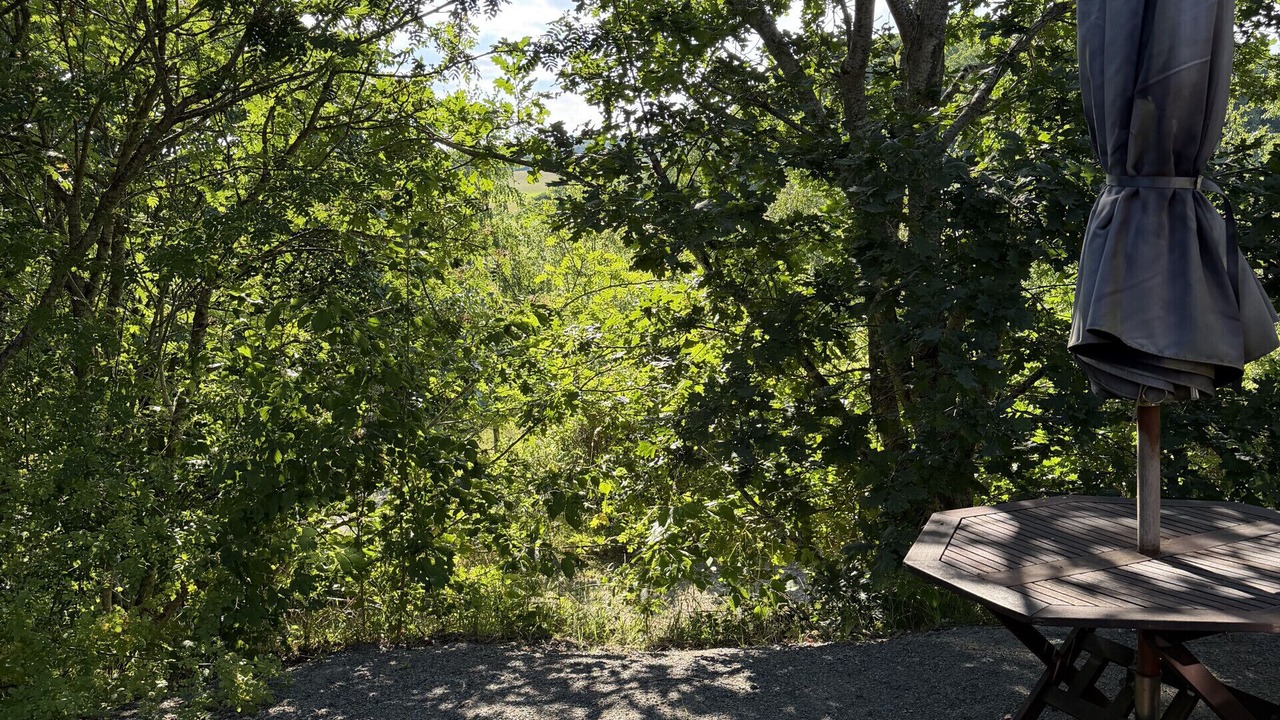 Photo of Outdoor in Listarum