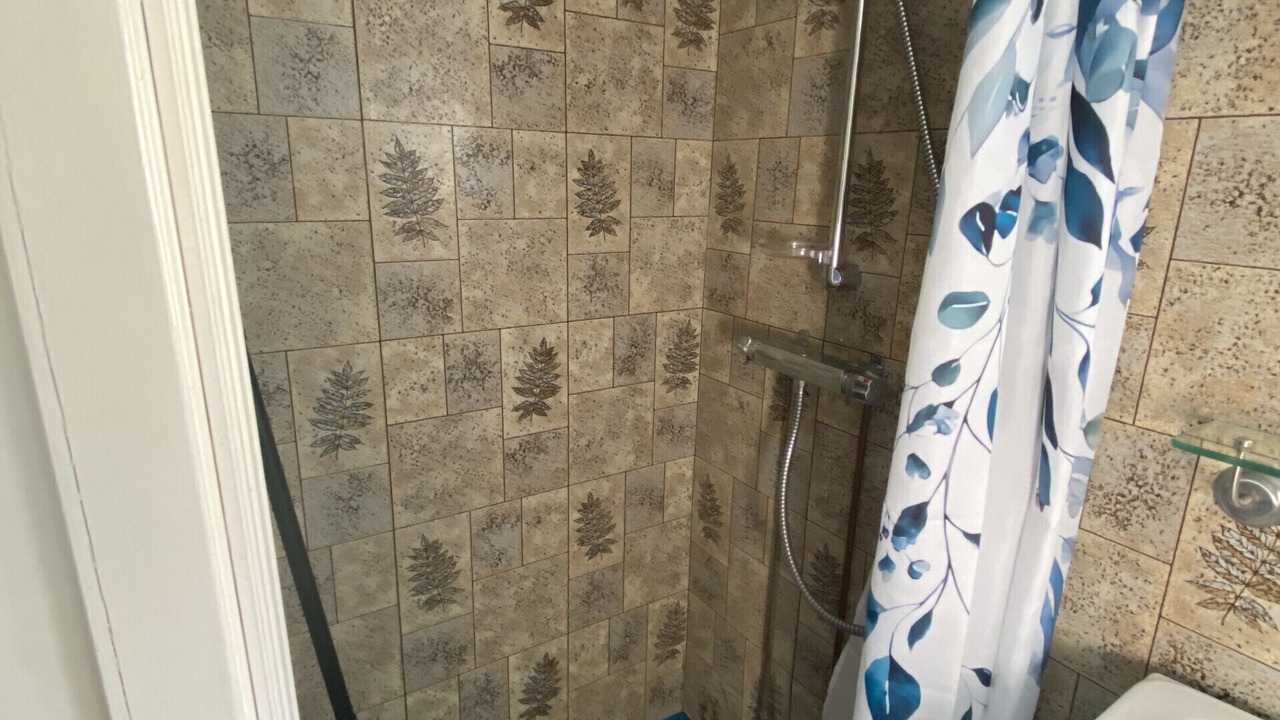 Photo of Bathroom in Tvarred