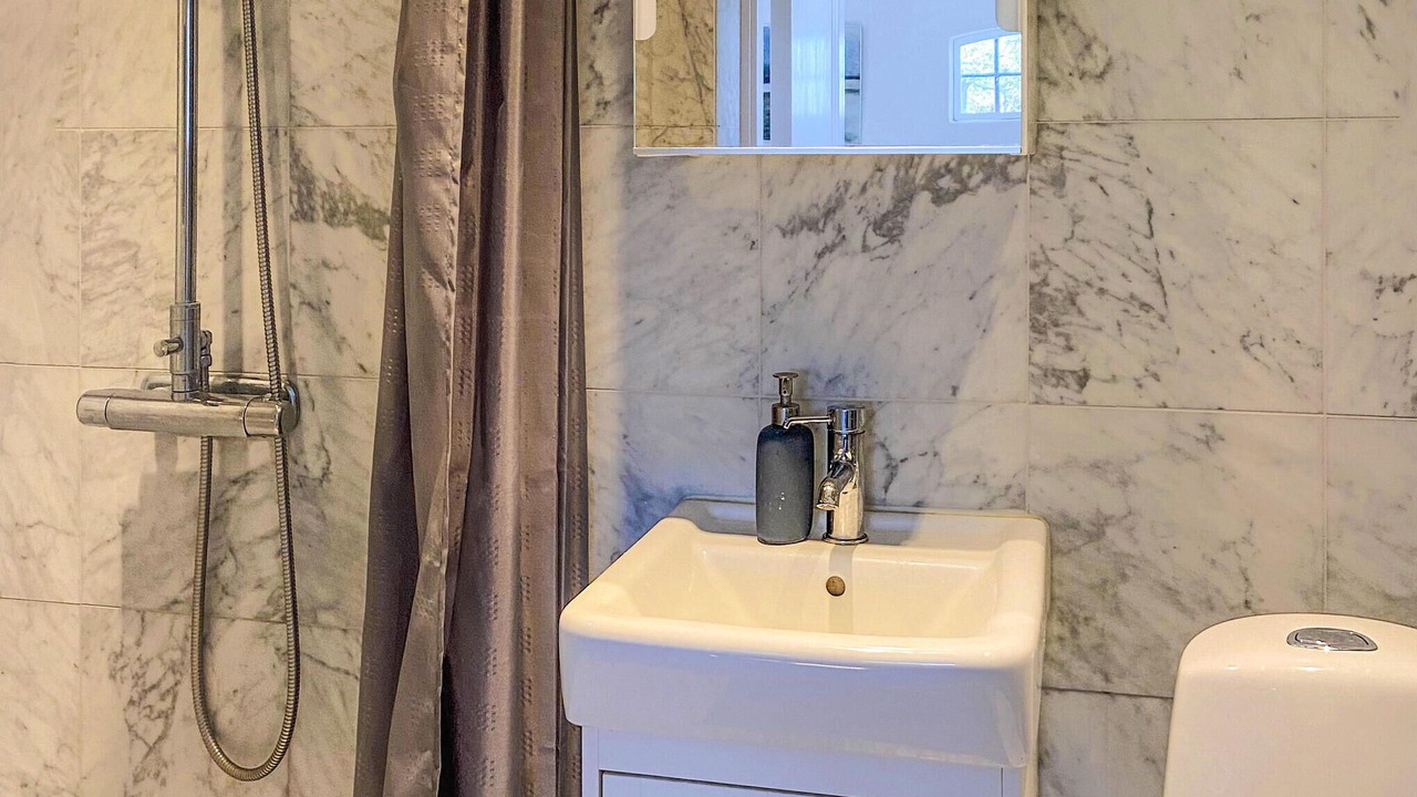 Photo of Bathroom in Listarum