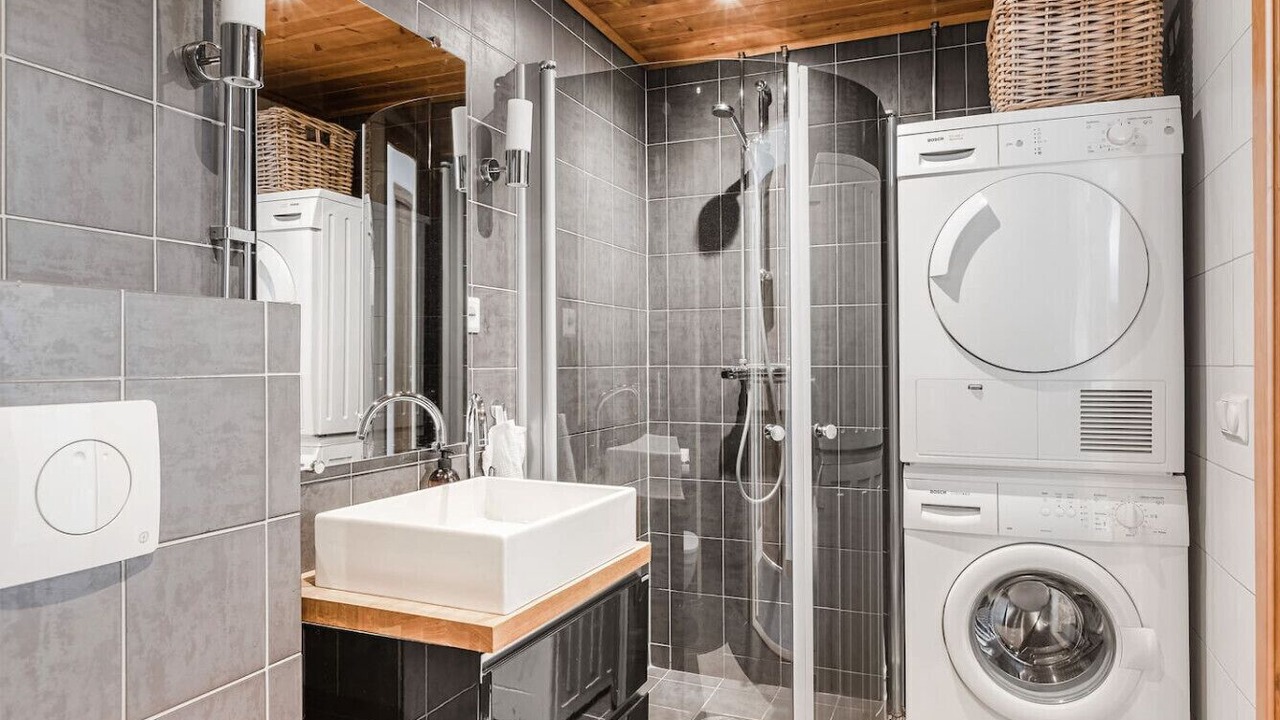 Photo of Bathroom in Are