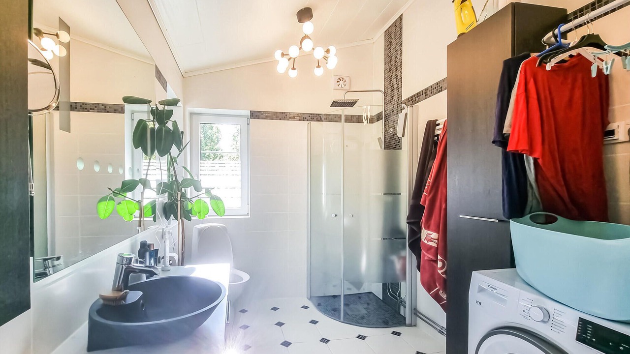 Photo of Bathroom in Hova
