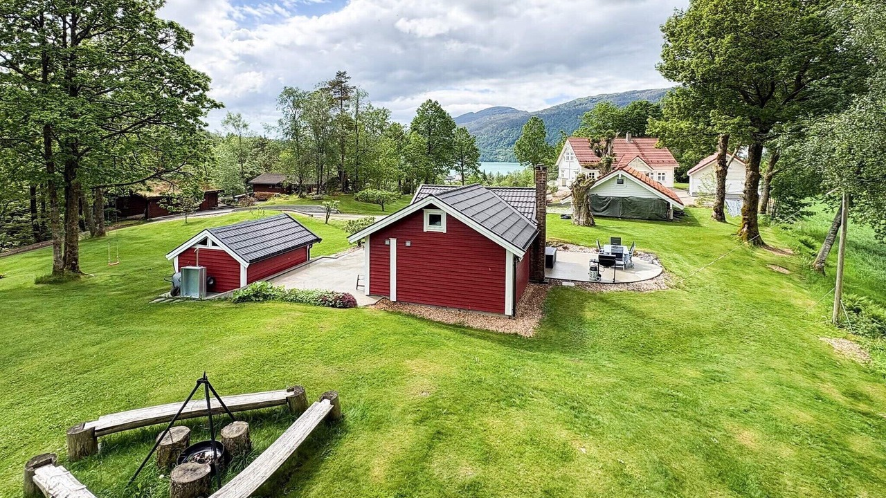 Photo of Others in Hardangerfjord