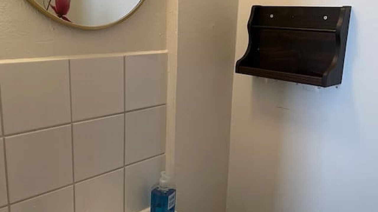 Photo of Bathroom in Mora