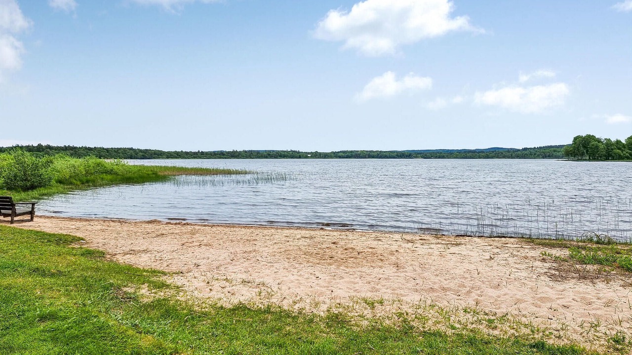 Photo of Others in Hokerum