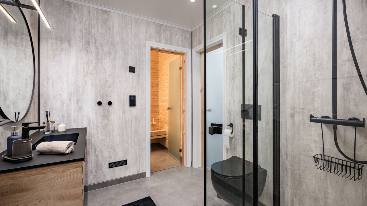 Photo of Bathroom in Vik