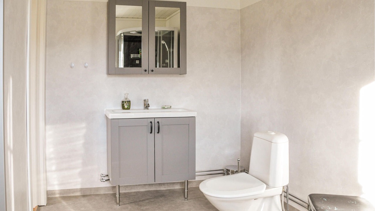 Photo of Bathroom in Arjang
