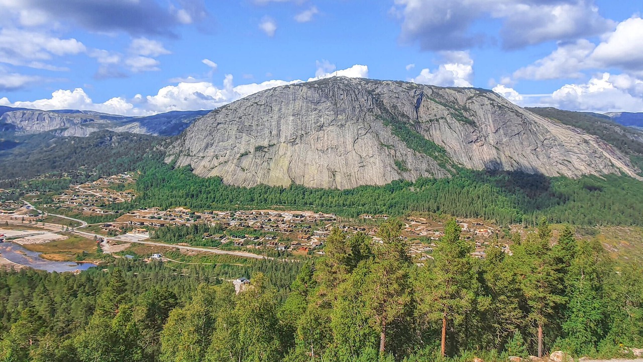 Photo of Others in Valle