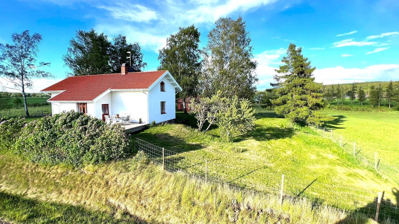 Photo of Outdoor in Hova