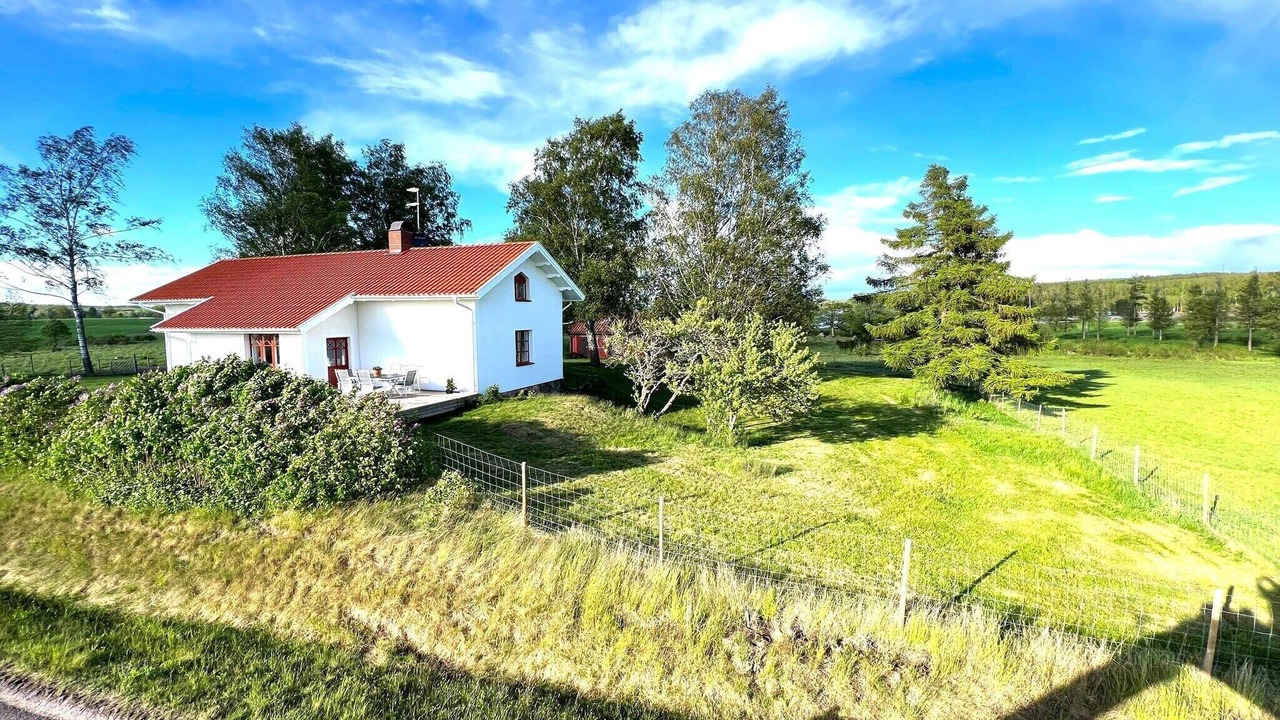Photo of Outdoor in Hova
