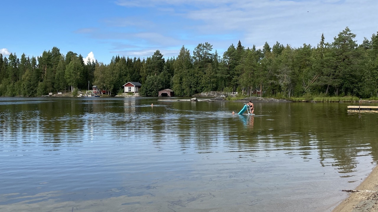 Photo of Others in Hunge